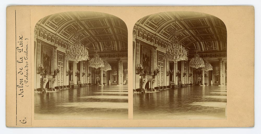 Vintage stereoscopic albumen print on card showing Tuileries Palace