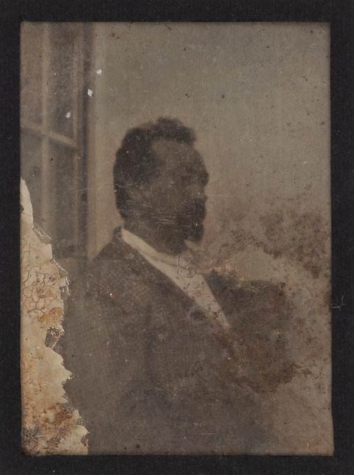 Daguerreotype portrait from the 1840s